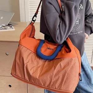 Large capacity travel duffel bag for short business trips, lightweight waterproof gym sports luggage.