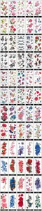 Detalle del catálogo de pegatinas de tatuajes florales impermeables con rosas y mariposas.