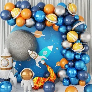 Ruimte thema verjaardag feest ballon set met raket astronaut en planeet folie ballonnen.