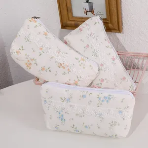 Astuccio floreale stile coreano dolce, grande capacità cancelleria dettaglio.