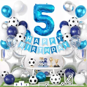 Set di decorazioni per feste di compleanno calcio blu con palloncino numero 5 e festone.