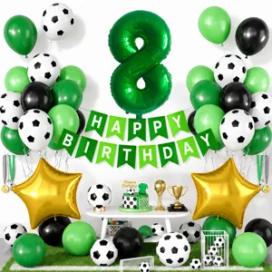 Set di decorazioni per festa di compleanno calcio palloncini verde nero numero 8 e striscione.