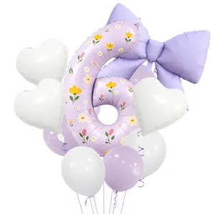 Ensemble de ballons numéro fleur ruban violet pour fête d'anniversaire et décoration.