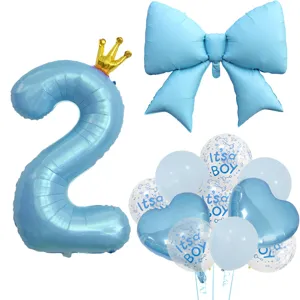 Blaues Nummer 2 Ballonset mit Krone, Schleife, Herz und Jungen Text Ballons für Babydusche.