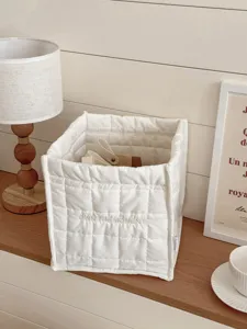Witte gewatteerde opbergmand grote bureau organizer voor slaapkamer cosmetica opbergdoos