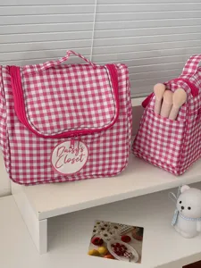 Roze met witte ruit cosmetische tas set, grote capaciteit draagbare make-up organizer etui voor reizen.