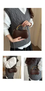 Vista dettagliata della elegante borsa a tracolla marrone in pelle PU con forma di arachide.
