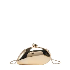 Goldene mangoformige harte Abendtasche Clutch Handtasche mit Kette fur Damen Party