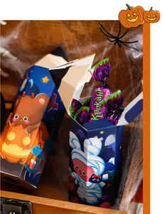 Halloween snoepcadeau doos detail met schattige tekenfilmontwerpen enge spinnenweb set.