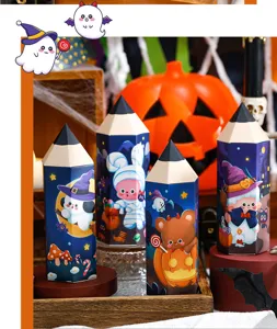 Halloween snoep cadeautjes papieren doosjes potloodvormige feestelijke verpakking detailweergave.