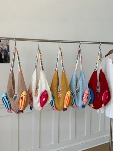 Bolso de Hombro Tejido de Punto para Mujer Bolso Tote de Playa Calado Colgante de Pez Estilo Étnico Bolso Casual