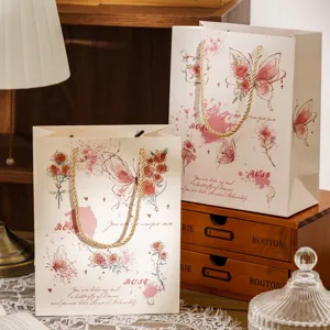 Vintage Rosen Schmetterling Geschenktüte, dicke Papiertragetasche für tägliche Geschenke.
