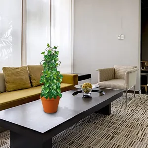 Metall Pflanzen Kletterhilfe Rankgitter fuer Topfpflanzen, stabile Eisenstuetze Stange im Wohnzimmer.