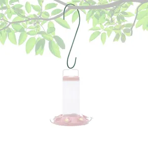 Detailansicht eines Metall-S-Hakens mit rosa Kolibri-Futterspender für den Garten.