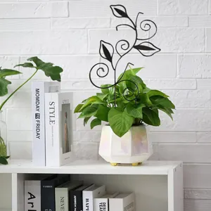 Schwarzes Metall-Pflanzengitter für Topf-Kletterpflanzen Blatt-Design Indoor-Gartenstützrahmen
