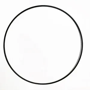 Detailansicht des schwarzen Metall-Eisenrings für DIY-Traumfänger, Blumenkränze und Handwerk.