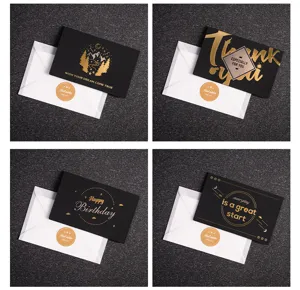 Tarjetas de felicitación creativas con lámina de oro bicolor y sobres para cumpleaños.