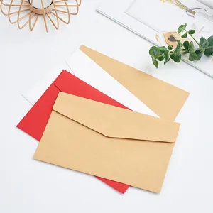 Kraft paper blank envelopes set for wedding invitations, postcards and business mail storage.