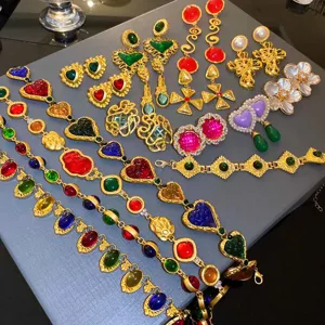 Vintage barocker mehrfarbiger Edelstein vergoldeter Schmuck Halskette Ohrringe Set