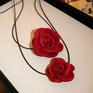 Französische Luxus Stoff rote Rose Blumen Choker Halskette für elegante Frauen Mode Stil
