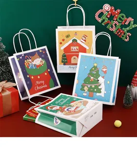 Weihnachtsgeschenk Papiertüten Set mit süßen Cartoon Motiven für festliche Anlässe und Einkäufe.