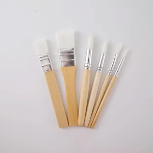 Set di 6 pennelli artistici con manico in legno per pittura ad acquerello, acrilico e guazzo.