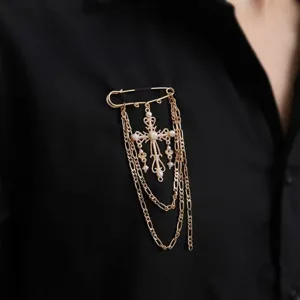 Broche de Cruz Gótica Vintage para Mujer Aleación de Zinc Chapada en Oro Perla Artificial Cadena de Borlas Multicapa Alfiler de Seguridad