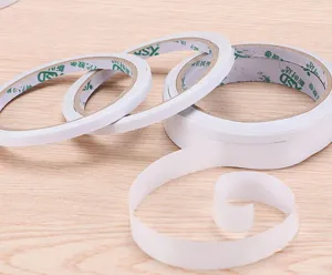 Rouleaux de ruban adhésif double face, ruban transparent super collant pour emballage et loisirs.