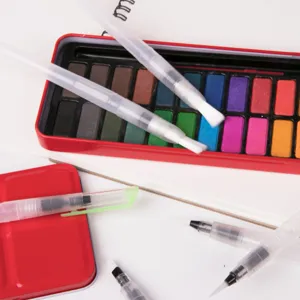 Stevig aquarelverf set met draagbare waterpenseel pennen voor schilderen en kunstbenodigdheden.