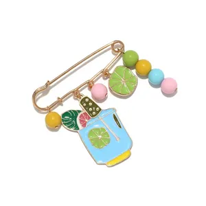 Broche épingle de sûreté émail gobelet citron vert été accessoire de vêtement coloré.