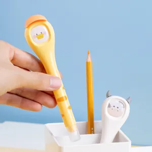 Ruban de correction mignon en forme de stylo mini portable papeterie étudiant ruban