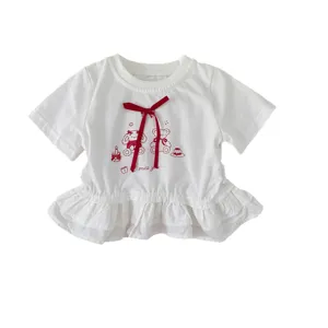 Leuke witte korte mouwen t-shirt voor baby meisjes met rode strik en hippe zomerstijl top.