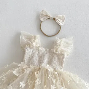 Abito in tulle per neonata con applicazioni floreali e fascia con fiocco set estivo