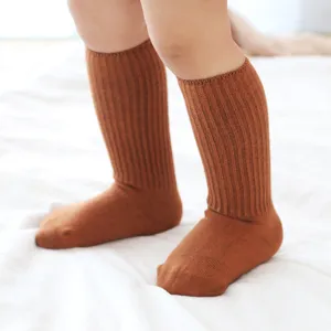 Sokken voor baby's en peuters geribbeld effen comfortabel herfst winter babysokken