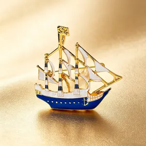 Vintage Gold Sailboat Brooch Alloy Enamel Pirate Ship Skull Badge Fashion Lapel Pin Clothing Accessories Jewelry Gift
