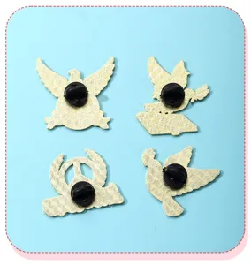 Set di spille smaltate colomba della pace vintage, distintivi in metallo per zaini vestiti.
