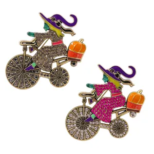 Halloween witch cycling brooch pin, vintage rhinestone pumpkin dress alloy fashion jewelry.