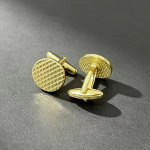 Mannelijke manchetknopen goud textuur raster metaal hemd business accessoires mode stijl
