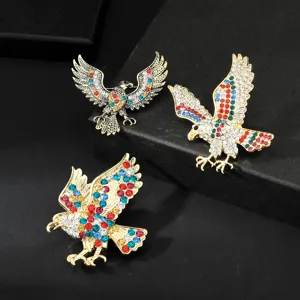 Broche de águila de estrás de cristal vintage insignia de animal de aleación