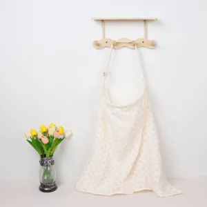 Breathable cotton gauze nursing cover and breastfeeding apron for mothers, soft baby stroller blanket.
