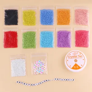 DIY glasparels set 2mm rocailles en acryl letter kralen met elastisch koord voor sieraden maken.
