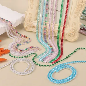Catena di strass colorata per la creazione di gioielli fai da te, accessorio collana.