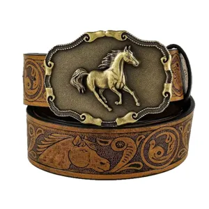Vintage western cowboy PU lederen herenriem met retro paard metalen gesp en reliëf ontwerp.
