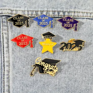 2025 Abschluss Emaillierte Brosche Set, Doktorhut Abzeichen fur Studenten Geschenke.