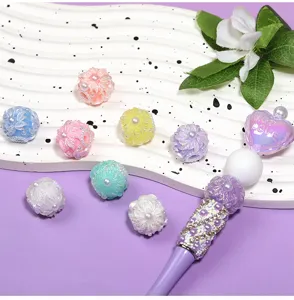 Acrylic flower beads and DIY beaded pen accessories, colorful cute craft supplies for jewelry.