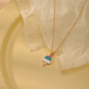 Kinderen ijsje hanger ketting met kleurrijk emaille ontwerp en delicate gouden ketting accessoire.