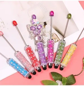 DIY stylos afis me strass kai omorfes polychromes chantres polyleitourgiko gia othoni
