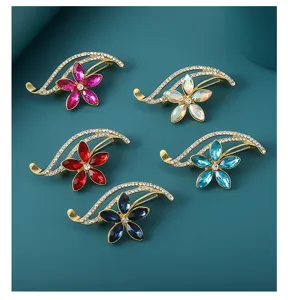 Glänzende Strass Blumen Brosche Set, elegante Kristall Anstecknadel Damen Accessoires.