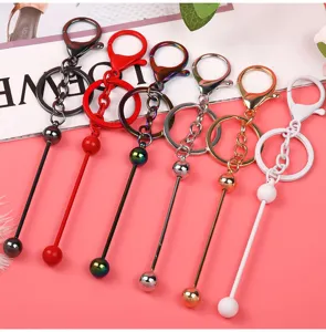 Llavero de metal DIY con mosquetón anillo y colgante de bola larga en varios colores.