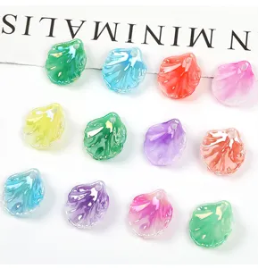Cuentas sueltas de acrílico coloridas con forma de pétalo de concha para joyería DIY.